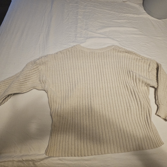 BDG cropped sweater size xs-s - Picture 3 of 6